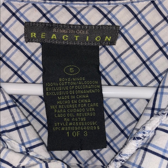 Kenneth Cole Reaction blue striped button down - Picture 2 of 3